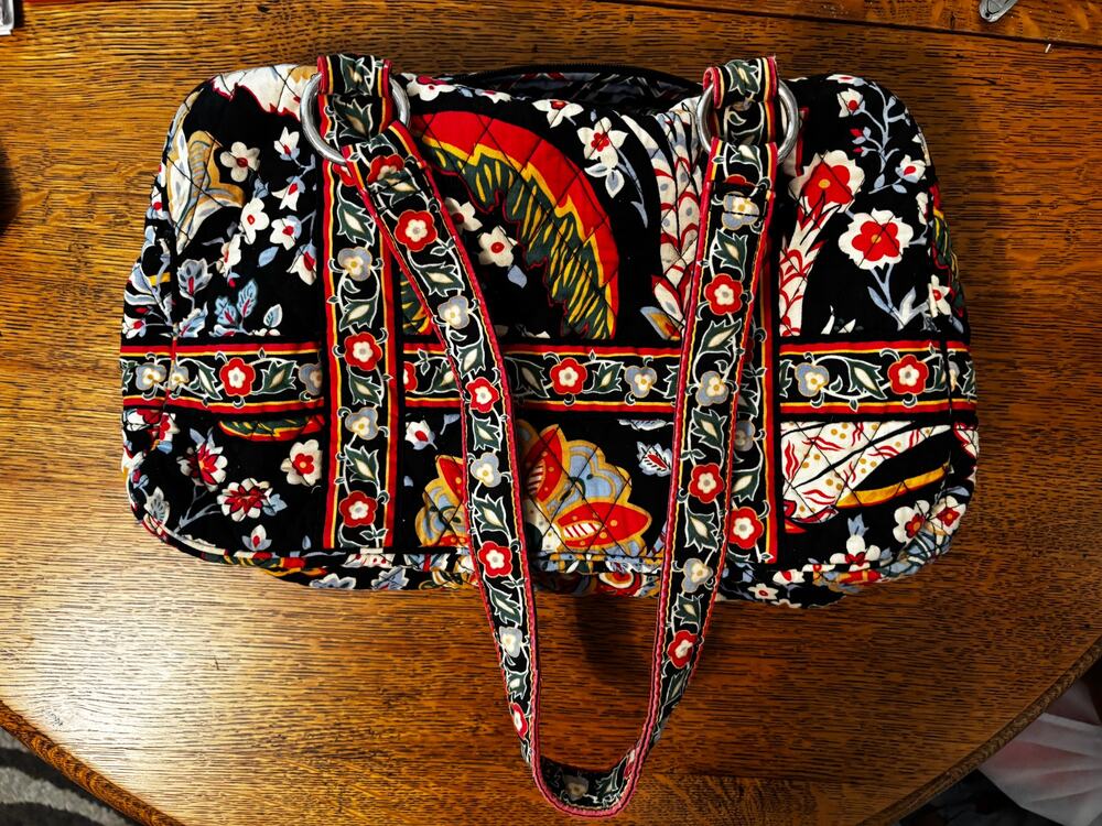 EUC Vera Bradley Squared Away Travel Bag Retired Versailles Winter 15"x10"x5"